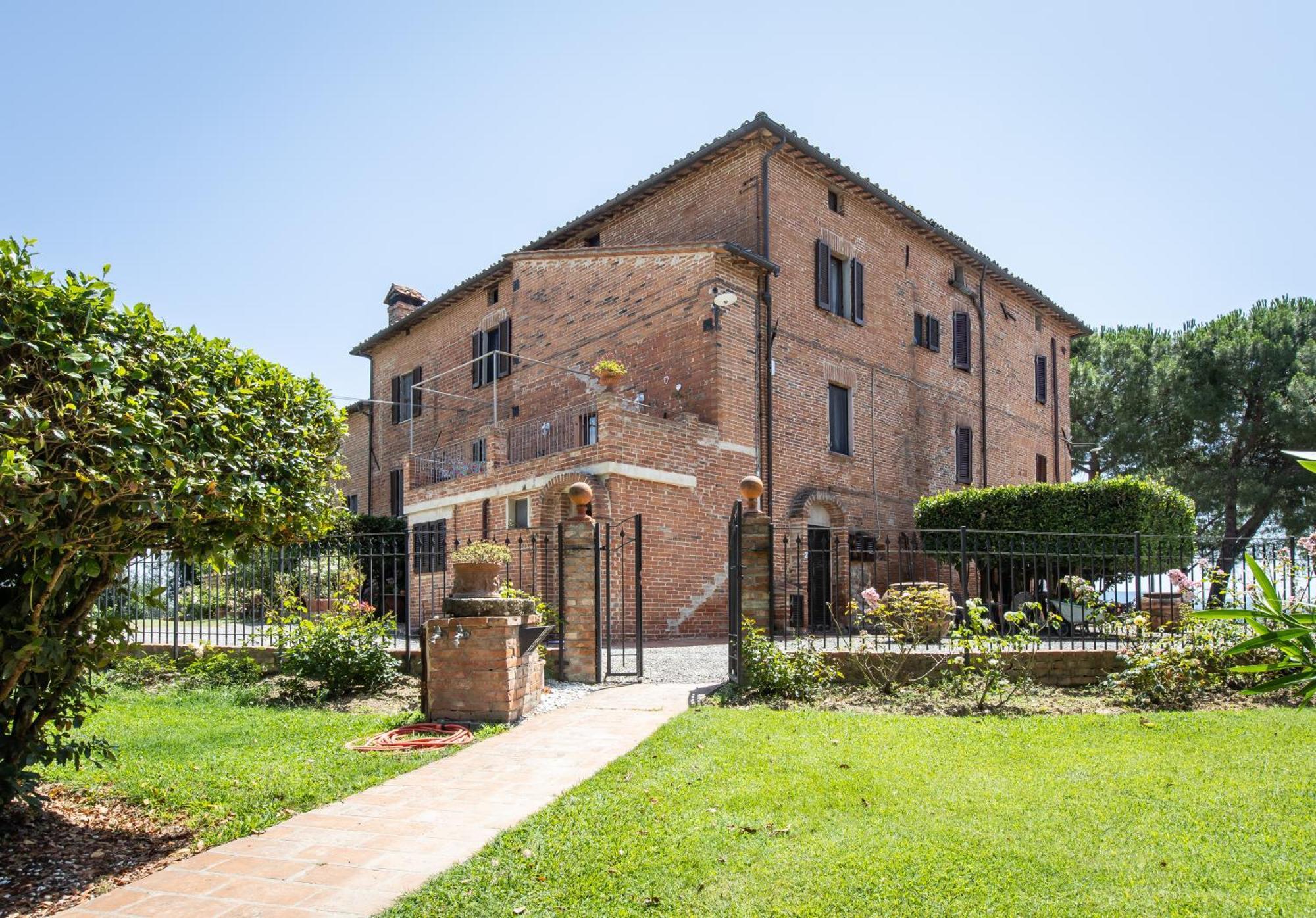 Agriturismo Palazzo Val Del Sasso Villastrada  Buitenkant foto