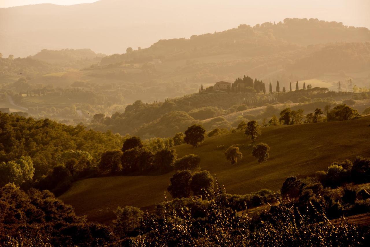 Agriturismo Palazzo Val Del Sasso Villastrada  Buitenkant foto